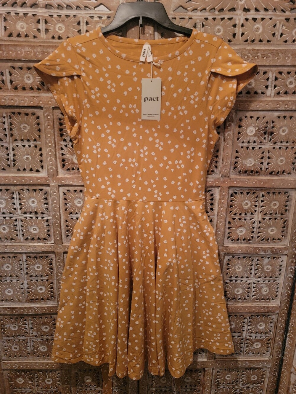 NWT Pact Organic Cotton Fit & Flare Petal Sleeve Dress Mustard Yellow Pockets L